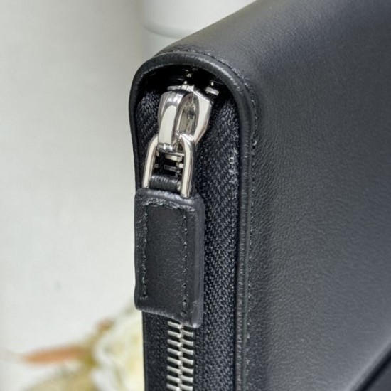 2025SS Latest ☆ Very Popular ☆ Talking PRADA Prada Long Wallet