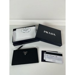 2025SS This year's attractive upgrade PRADA Prada card case