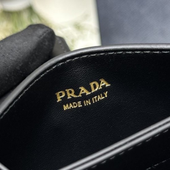 2025SS You can buy it now! New PRADA Prada Card Case 2025SS You can buy it now! New PRADA Prada Card Case