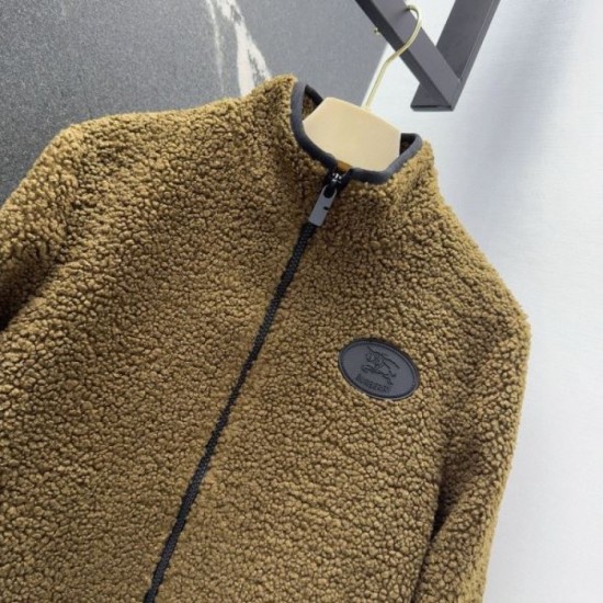 BURBERRY Burberry coat 2025 fall/winter overseas limited arrival Very popular model BURBERRY Burberry coat 2025 fall/winter overseas limited arrival Very popular model