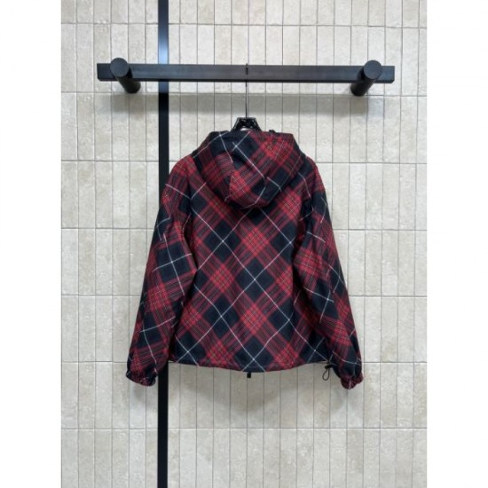 BURBERRY Burberry Jacket 2025 Autumn/Winter Popular new item with retro feel BURBERRY Burberry Jacket 2025 Autumn/Winter Popular new item with retro feel