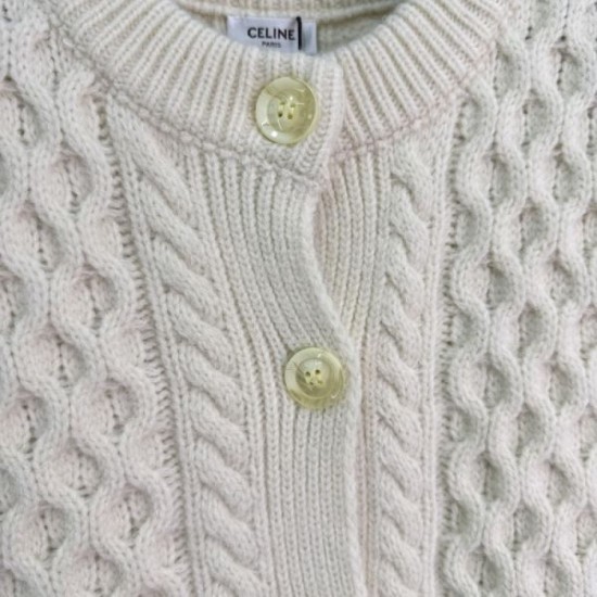 CELINE Knit Cardigan 2025 Fall/Winter New Casual Popular Item CELINE Knit Cardigan 2025 Fall/Winter New Casual Popular Item