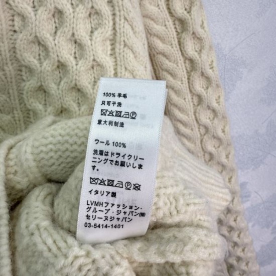 CELINE Knit Cardigan 2025 Fall/Winter New Casual Popular Item CELINE Knit Cardigan 2025 Fall/Winter New Casual Popular Item