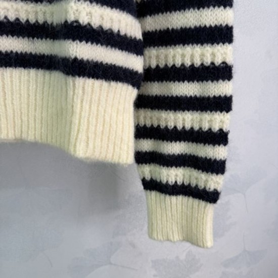 CELINE Knit Pullover 2025 Autumn/Winter Sale Special Price New Model CELINE Knit Pullover 2025 Autumn/Winter Sale Special Price New Model