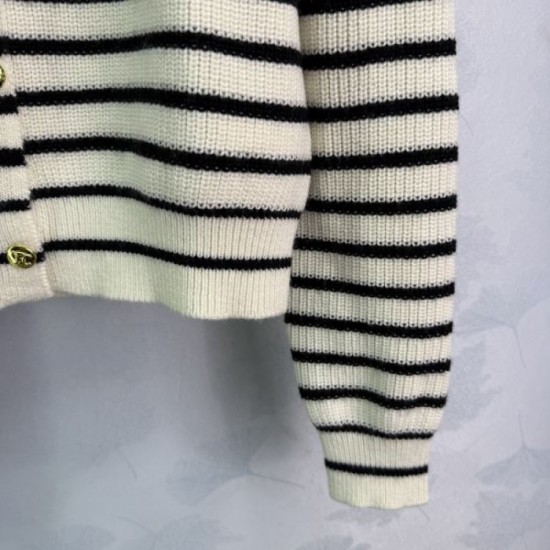 CELINE Knit Cardigan 2025 Autumn/Winter Overseas Limited Arrival New Item CELINE Knit Cardigan 2025 Autumn/Winter Overseas Limited Arrival New Item