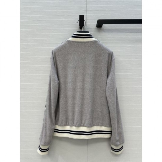 CELINE Celine Jacket 2025 Fall/Winter Domestic Sale Model that is sure to sell out CELINE Celine Jacket 2025 Fall/Winter Domestic Sale Model that is sure to sell out