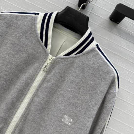 CELINE Celine Jacket 2025 Fall/Winter Domestic Sale Model that is sure to sell out CELINE Celine Jacket 2025 Fall/Winter Domestic Sale Model that is sure to sell out
