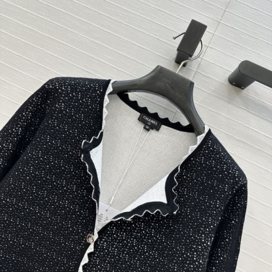 CHANEL Knit Cardigan 2025 Autumn/Winter Not released in Japan Limited model CHANEL Knit Cardigan 2025 Autumn/Winter Not released in Japan Limited model