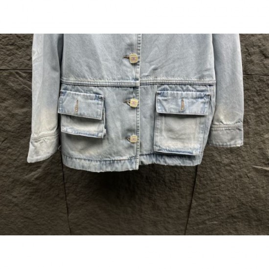 CHANEL Denim Jacket 2025 Autumn/Winter Absolutely Cute New Recommended CHANEL Denim Jacket 2025 Autumn/Winter Absolutely Cute New Recommended