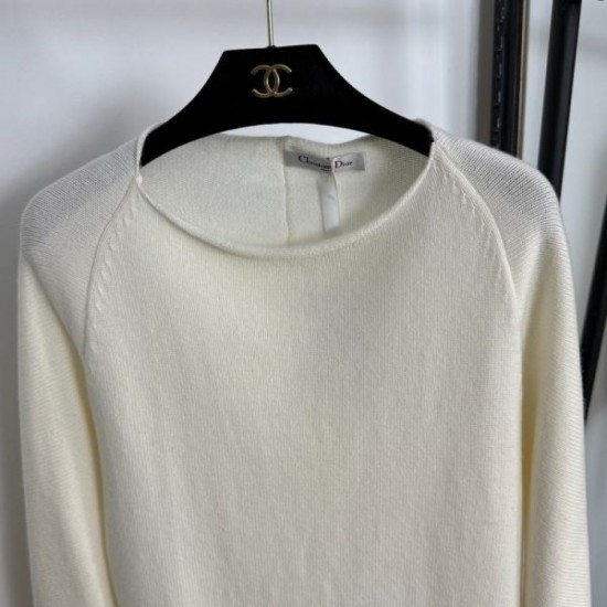 2025FW Pullover Knit DIOR Magazine featured in the forefront of trends 2025FW Pullover Knit DIOR Magazine featured in the forefront of trends