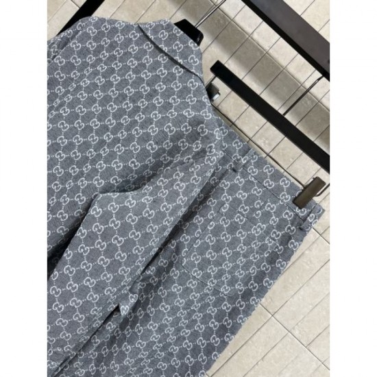 GUCCI Gucci Setup 2025 Autumn/Winter This year's hottest new autumn/winter items GUCCI Gucci Setup 2025 Autumn/Winter This year's hottest new autumn/winter items