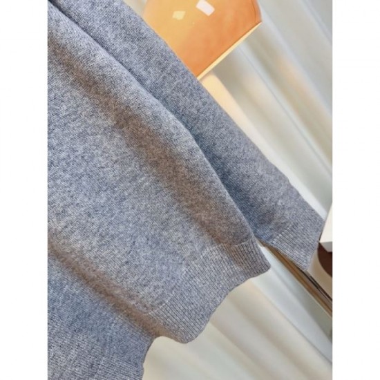 LOEWE Wool Tops 2025 Autumn/Winter Featured Autumn/Winter Items You Can't Miss LOEWE Wool Tops 2025 Autumn/Winter Featured Autumn/Winter Items You Can't Miss