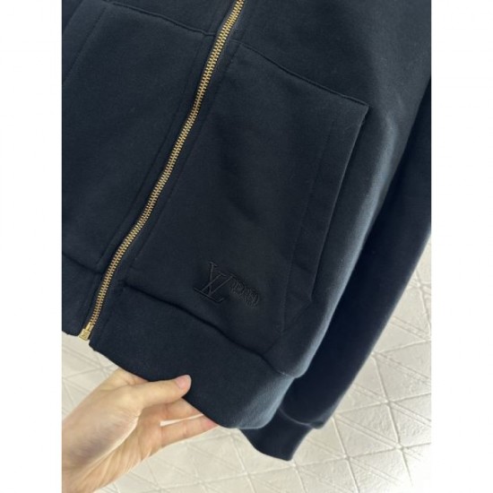2025FW Outerwear LOUIS VUITTON Louis Vuitton Latest trends Luxury outerwear 2025FW Outerwear LOUIS VUITTON Louis Vuitton Latest trends Luxury outerwear
