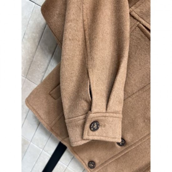 LOUIS VUITTON Outerwear 2025 Autumn/Winter A new model that is very popular in Japan LOUIS VUITTON Outerwear 2025 Autumn/Winter A new model that is very popular in Japan