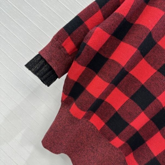 LOUIS VUITTON Knit Sweater 2025 Fall/Winter New Stylish and Elegant Popular Model LOUIS VUITTON Knit Sweater 2025 Fall/Winter New Stylish and Elegant Popular Model