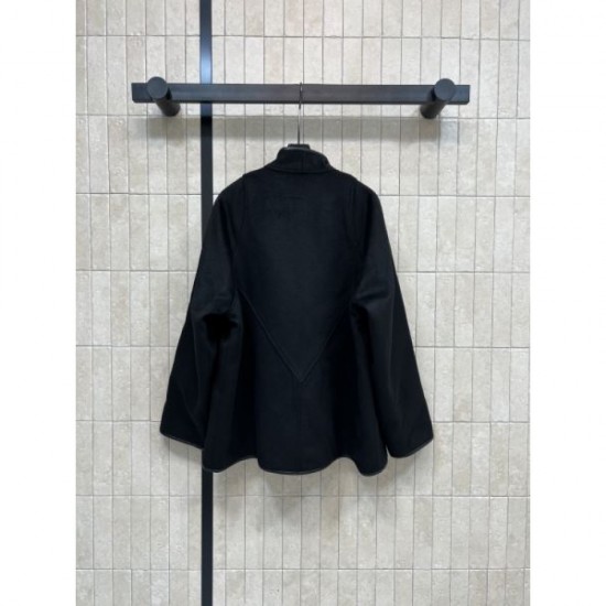 LOUIS VUITTON Louis Vuitton Poncho Coat 2025 New Autumn/Winter Trend Outerwear Popular in Japan LOUIS VUITTON Louis Vuitton Poncho Coat 2025 New Autumn/Winter Trend Outerwear Popular in Japan
