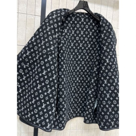 LOUIS VUITTON Louis Vuitton Poncho Coat 2025 New Autumn/Winter Trend Outerwear Popular in Japan LOUIS VUITTON Louis Vuitton Poncho Coat 2025 New Autumn/Winter Trend Outerwear Popular in Japan
