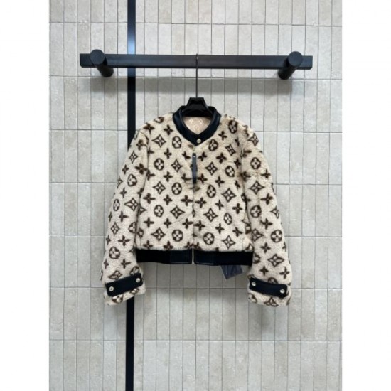LOUIS VUITTON Jacket 2025 Fall/Winter New Popular Fashionable Outer Latest Model LOUIS VUITTON Jacket 2025 Fall/Winter New Popular Fashionable Outer Latest Model