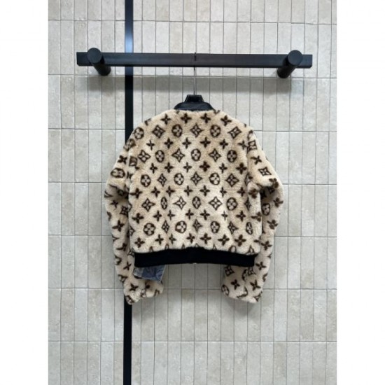 LOUIS VUITTON Jacket 2025 Fall/Winter New Popular Fashionable Outer Latest Model LOUIS VUITTON Jacket 2025 Fall/Winter New Popular Fashionable Outer Latest Model