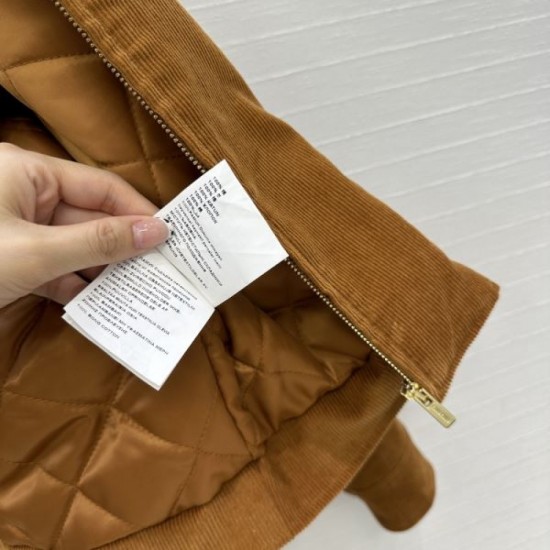 MIU MIU Outerwear 2025 Fall/Winter New Items Not to be missed Featured fall/winter items MIU MIU Outerwear 2025 Fall/Winter New Items Not to be missed Featured fall/winter items