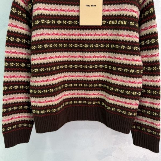 MIU MIU Pullover knit 2025 Fall/Winter new item Charming trendy style MIU MIU Pullover knit 2025 Fall/Winter new item Charming trendy style
