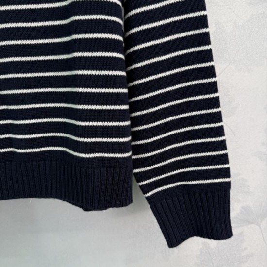 MIU MIU Knit Sweater 2025 Autumn/Winter New Featured Knit that is extremely popular MIU MIU Knit Sweater 2025 Autumn/Winter New Featured Knit that is extremely popular