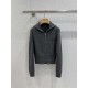 MIU MIU Knit Sweater 2025 Fall/Winter New Item This season's attention-grabbing item highlights the brand's charm MIU MIU Knit Sweater 2025 Fall/Winter New Item This season's attention-grabbing item highlights the brand's charm
