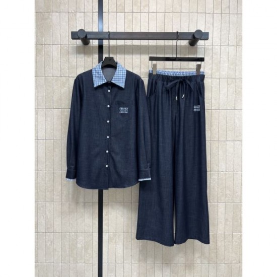MIU MIU Setup 2025 New Autumn/Winter Autumn Must-have Brand New Coordination MIU MIU Setup 2025 New Autumn/Winter Autumn Must-have Brand New Coordination
