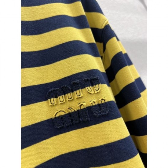 MIU MIU Long Sleeve T-shirt 2025 New Autumn/Winter Outstanding Brand Print Design MIU MIU Long Sleeve T-shirt 2025 New Autumn/Winter Outstanding Brand Print Design
