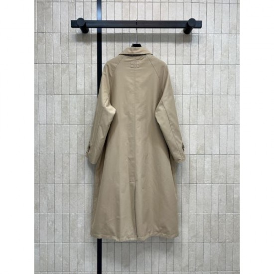 MIU MIU Coat 2025 Fall/Winter New Item A must-see outerwear this fall MIU MIU Coat 2025 Fall/Winter New Item A must-see outerwear this fall