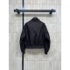 PRADA Prada Jacket 2025 New Autumn/Winter New Outerwear trend that continues to be popular this season PRADA Prada Jacket 2025 New Autumn/Winter New Outerwear trend that continues to be popular this season