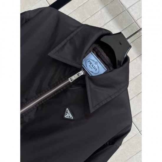 PRADA Prada Jacket 2025 New Autumn/Winter New Outerwear trend that continues to be popular this season PRADA Prada Jacket 2025 New Autumn/Winter New Outerwear trend that continues to be popular this season