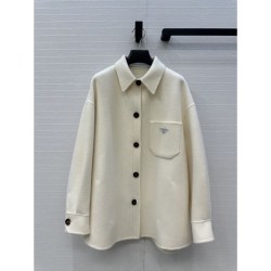 PRADA Prada Coat 2025 New Fall/Winter A sophisticated coat that creates an autumn/winter look
