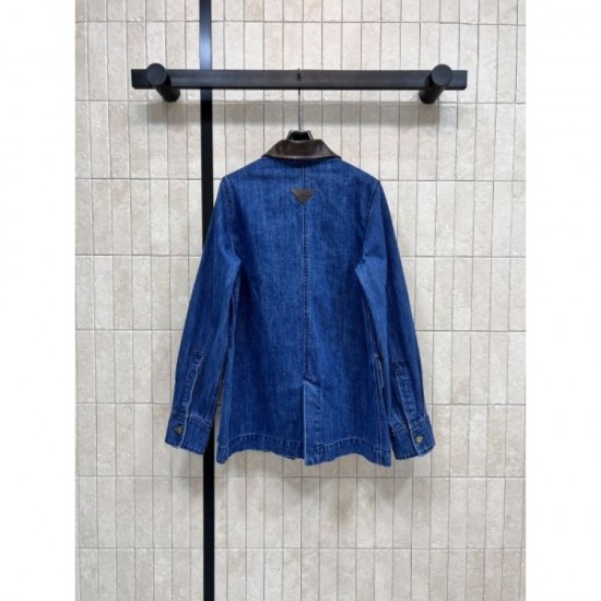 PRADA Denim Jacket 2025 Fall/Winter New Model, Full of Fashionable Latest Model PRADA Denim Jacket 2025 Fall/Winter New Model, Full of Fashionable Latest Model