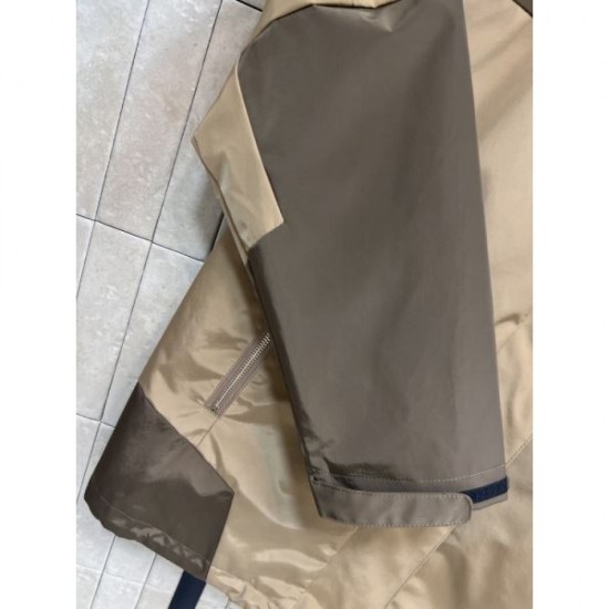 PRADA Mountain Jacket 2025 Fall/Winter New High quality and popular outdoor outerwear PRADA Mountain Jacket 2025 Fall/Winter New High quality and popular outdoor outerwear