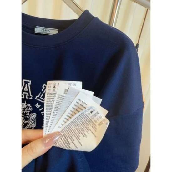 PRADA Long Sleeve T-Shirt 2025 New Autumn/Winter Popular Popular Selling Item PRADA Long Sleeve T-Shirt 2025 New Autumn/Winter Popular Popular Selling Item