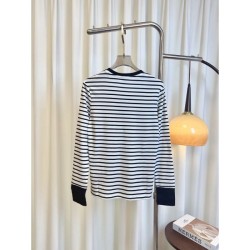 YSL Yves Saint Laurent Long Sleeve T-Shirt 2025 Fall/Winter New Cool Popular T-Shirt