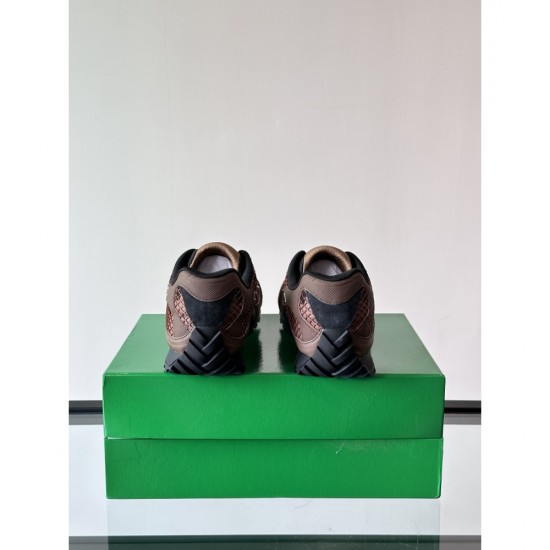 2025SS Sneakers BOTTEGA VENETA Bottega Veneta A hot topic every season! A pair of shoes with a strong presence 2025SS Sneakers BOTTEGA VENETA Bottega Veneta A hot topic every season! A pair of shoes with a strong presence