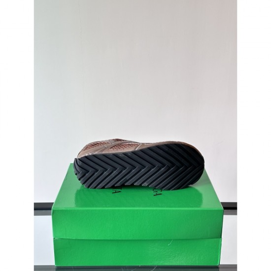2025SS Sneakers BOTTEGA VENETA Bottega Veneta A hot topic every season! A pair of shoes with a strong presence 2025SS Sneakers BOTTEGA VENETA Bottega Veneta A hot topic every season! A pair of shoes with a strong presence