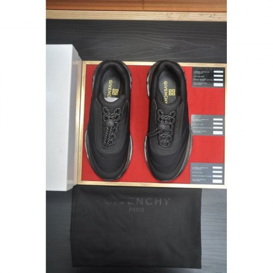 2025FW Men's Sneakers GIVENCHY Featured items with high expectations