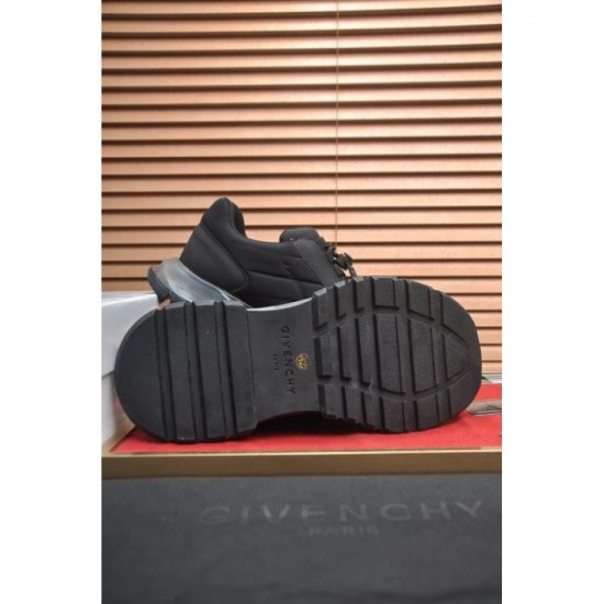 2025FW Men's Sneakers GIVENCHY Featured items with high expectations