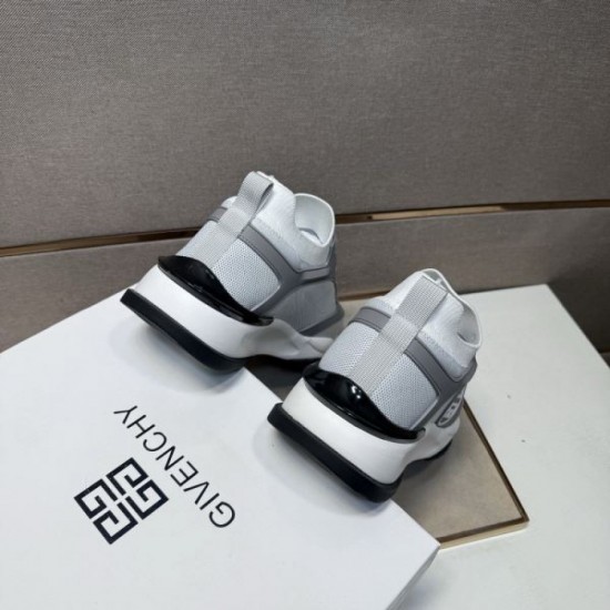 2025FW Men's Sneakers GIVENCHY Make a difference with a brand that has not yet arrived in Japan