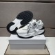 2025FW Men's Sneakers GIVENCHY Elegant design that exudes a mature impression