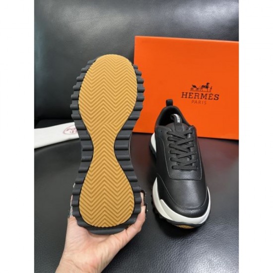 2025FW Men's Sneakers HERMES A standard item with many loyal users