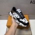 2025FW Men's Sneakers LOUIS VUITTON A pair that shows the popularity of Louis Vuitton