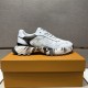 2025FW Men's Sneakers LOUIS VUITTON A pair that shows the popularity of Louis Vuitton