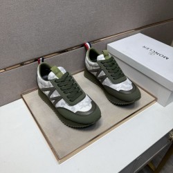 2025 Autumn/Winter New MONCLER Men's Sneakers Classic style you want in winter