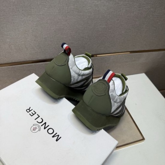 2025 Autumn/Winter New MONCLER Men's Sneakers Classic style you want in winter
