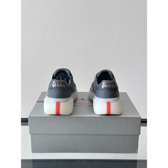 2025SS Sneakers PRADA Popular design that stands out with the brand logo 2025SS Sneakers PRADA Popular design that stands out with the brand logo