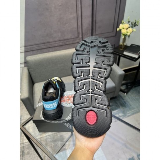 2025FW Men's Sneakers VERSACE Show off your favorite designs